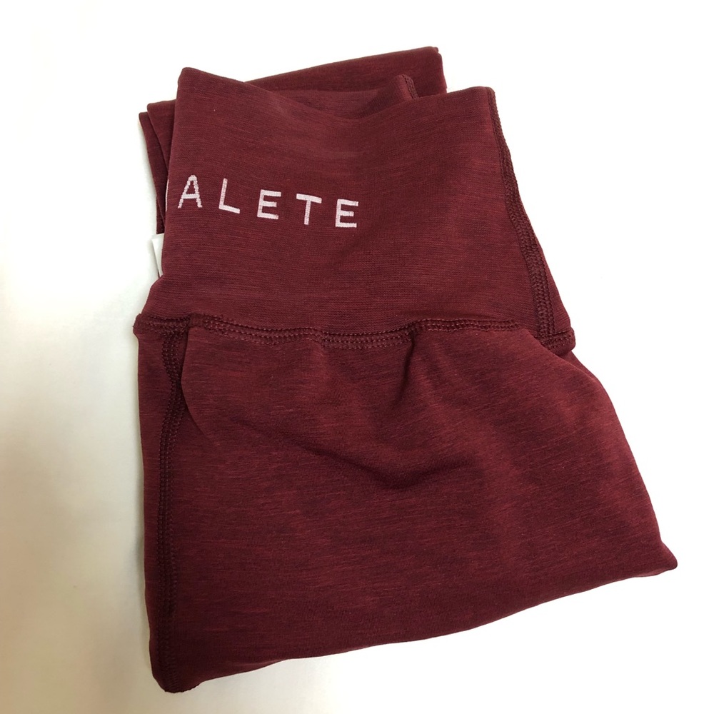 NWT Alphalete Revival leggings (Nov. ‘18 launch)